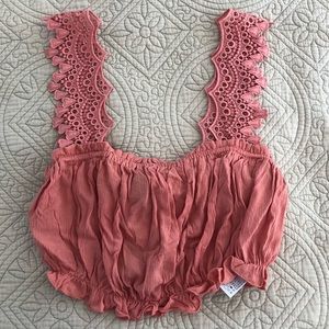 BRAND NEW CROP TOP LACE STRAPS